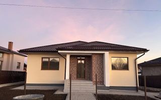 Casa noua, moderna, in Ciurbesti, Iasi - Poză 1