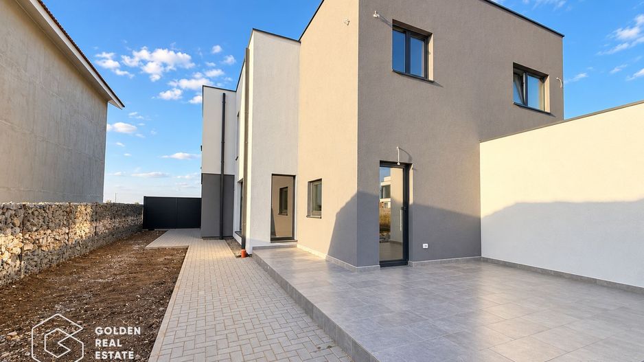 Duplex în Săcălaz, Unitate complet finisată, 108,9 mp utili - Poză 3
