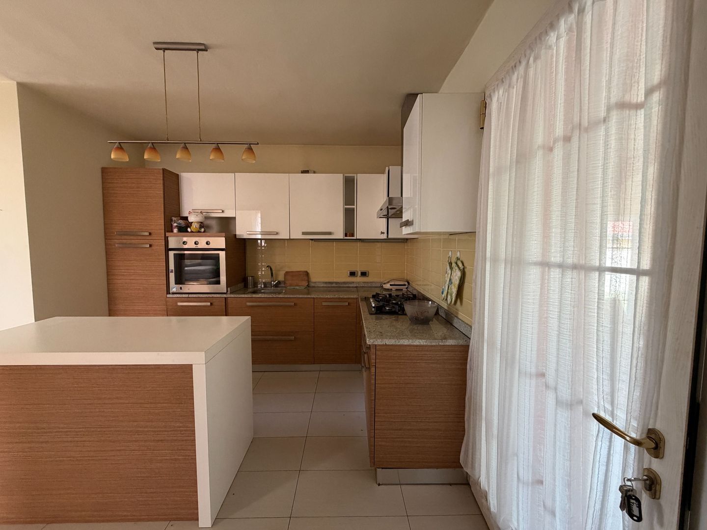 Casa cu teren 10.000mp si foarte multe posibilitati - Poză 7