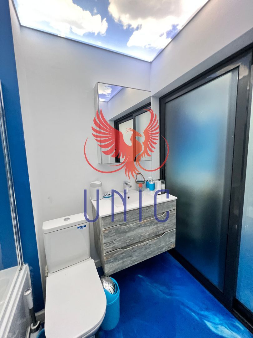 Lux Unic, 120 mp, 2 niveluri, Promenada Mall - Poză 19