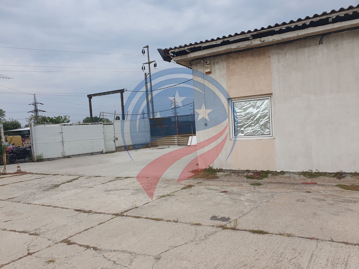 2 HALE de 357 mp si 474 mp  si teren intravilan de 5423 mp  Isalnita - Poză 13