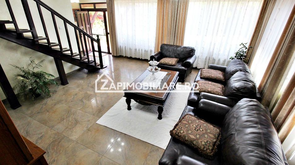 Casa 5 camere, 250 mp,3 băi,2.500mp teren,  0% comision - Poză 11