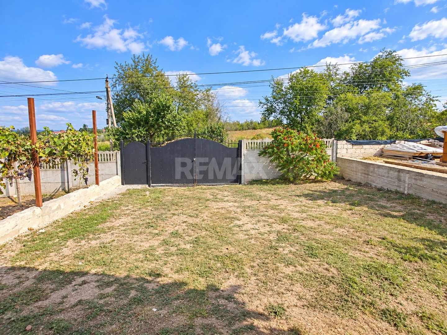 CASĂ DE VÂNZARE – 80 m² | 2 CAMERE + LIVING | 13 ARI | RUSENI ANENI NOI - Poză 6