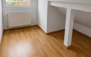 Apartament de vânzare cu 3 camere - Poză 10