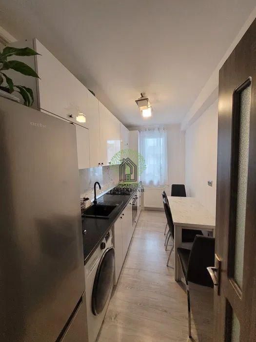 Apartament cu 2 camere decomandate + parcare in Floresti, str Cetatii - Poză 5