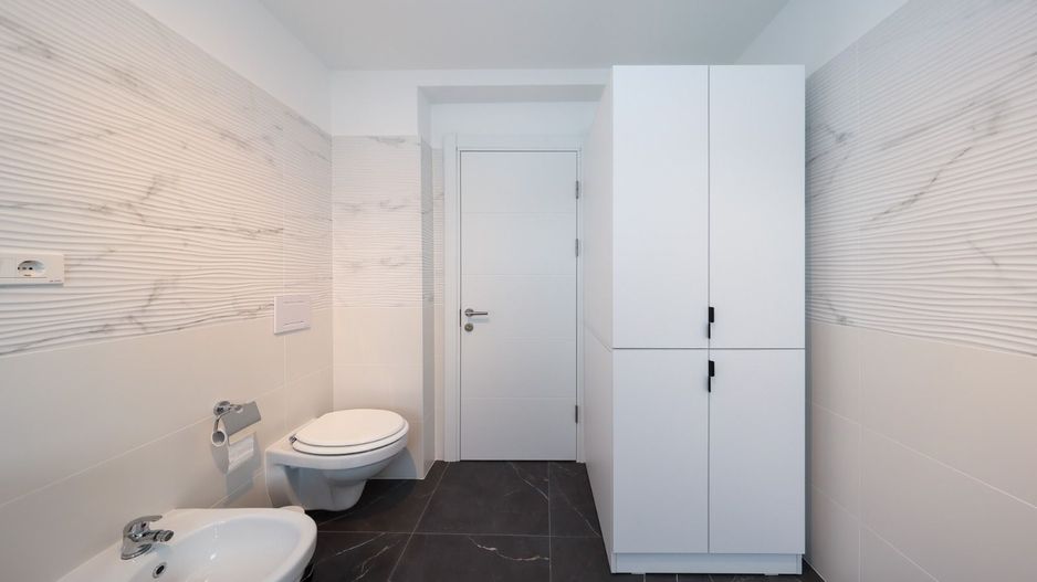 Apartament 2 camere,80 mp utili+parcare subterana-Coresi - Poză 23