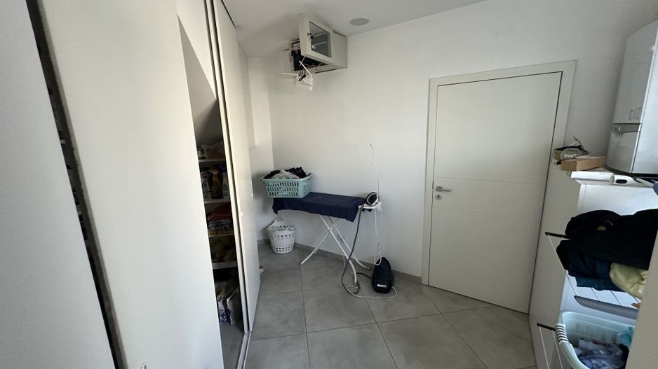 Casa individuala cu piscina aproape de British School - Poză 14