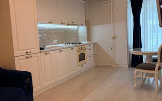 Apartament INTABULAT in Royal Town -  46,8 mp ! Mobilat si utilat ! - Poză 2