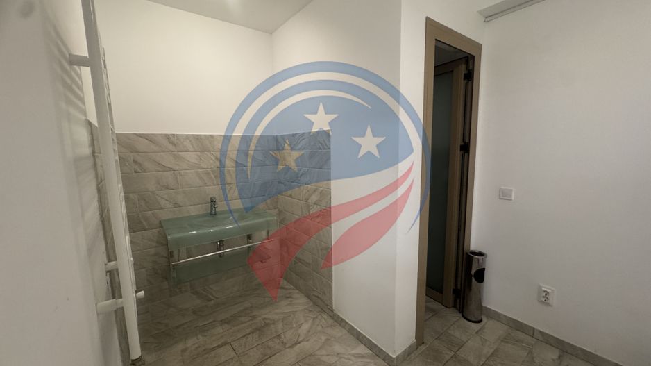 Spațiu comercial modern – Etaj 1 – zona  Promenada - Poză 3