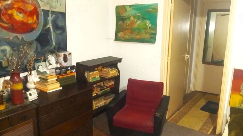 Vand apartament 2 camere,semidecomandate,confort 1,parter,zona B-dul Garii-Brasov - Poză 2