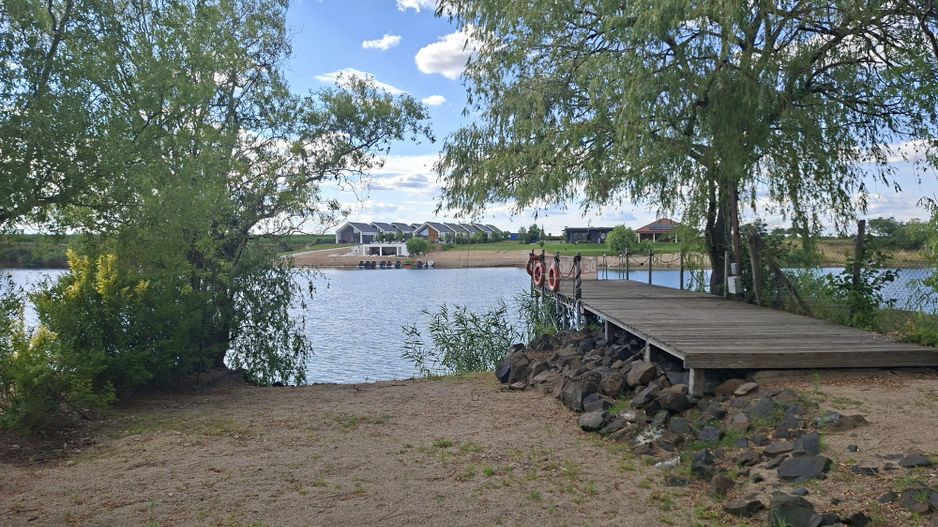 BRASADAS vinde casa cu iesire la lac - Poză 9
