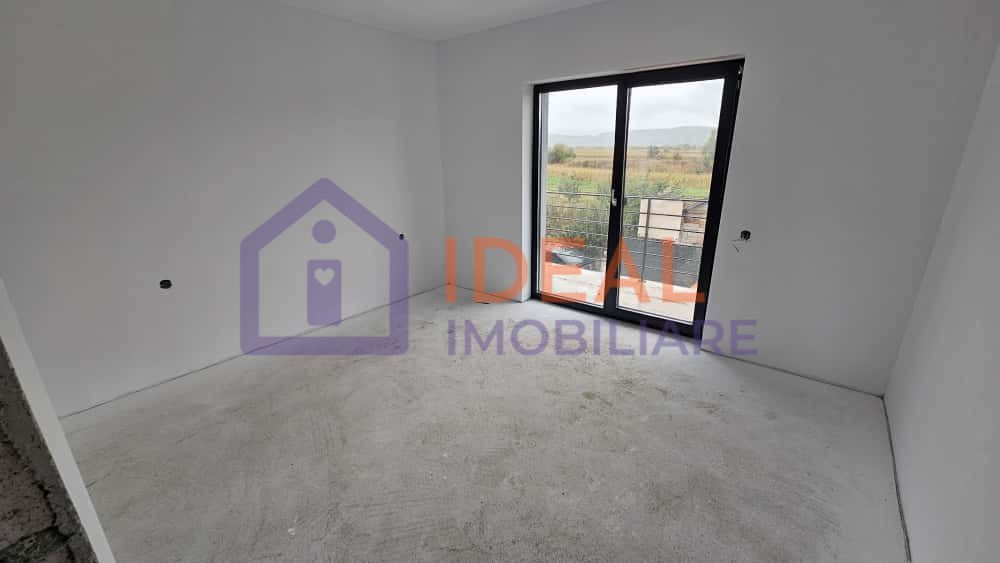 Casă Individuala cu 4 camere -400 mp curte– Cristian, Sibiu - Poză 16