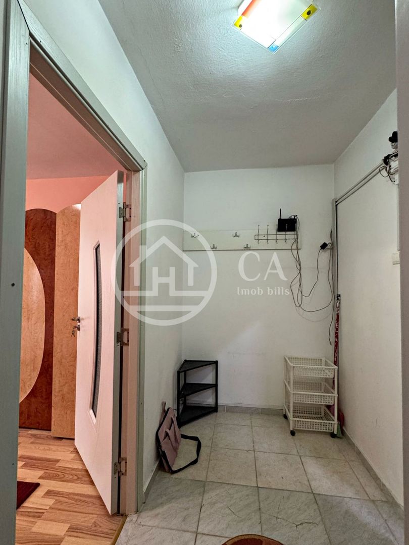 Apartament de vânzare cu 1 camera zona Rogerius, Oradea - Poză 4