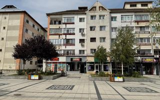 Spațiu comercial ultracentral de închiriat, Pașcani - Poză 4
