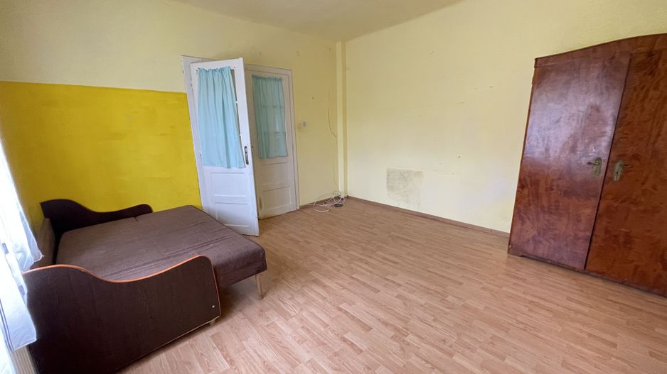 CASA CU TEREN MARE IN ZONA MEHALA - Poză 7