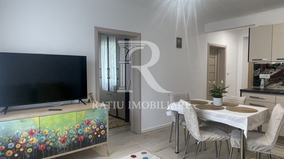 Apartament cu 3 camere | Etaj intermediar | Decebal | Oradea - Poză 3