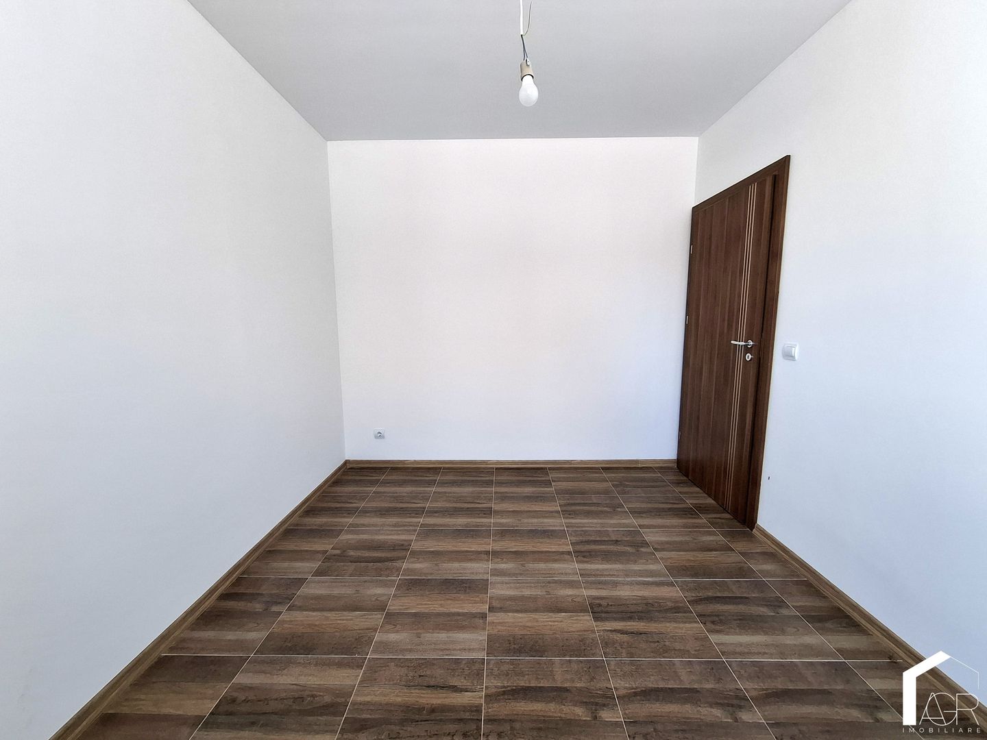 Casa tip duplex cu 4 camere, Paulesti - Poză 9