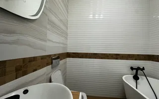 Apartament la etaj intermediar | 3 camere | Zona Bmw - Poză 13