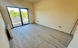Duplex cu 4 Camere  in Mosnita noua - Poză 1