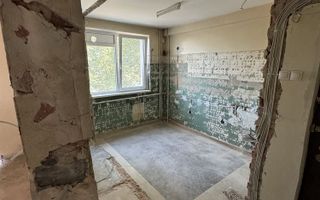 Apartament de 2 camere, 45mp, etaj intermediar, zona strazii Donath - Poză 1