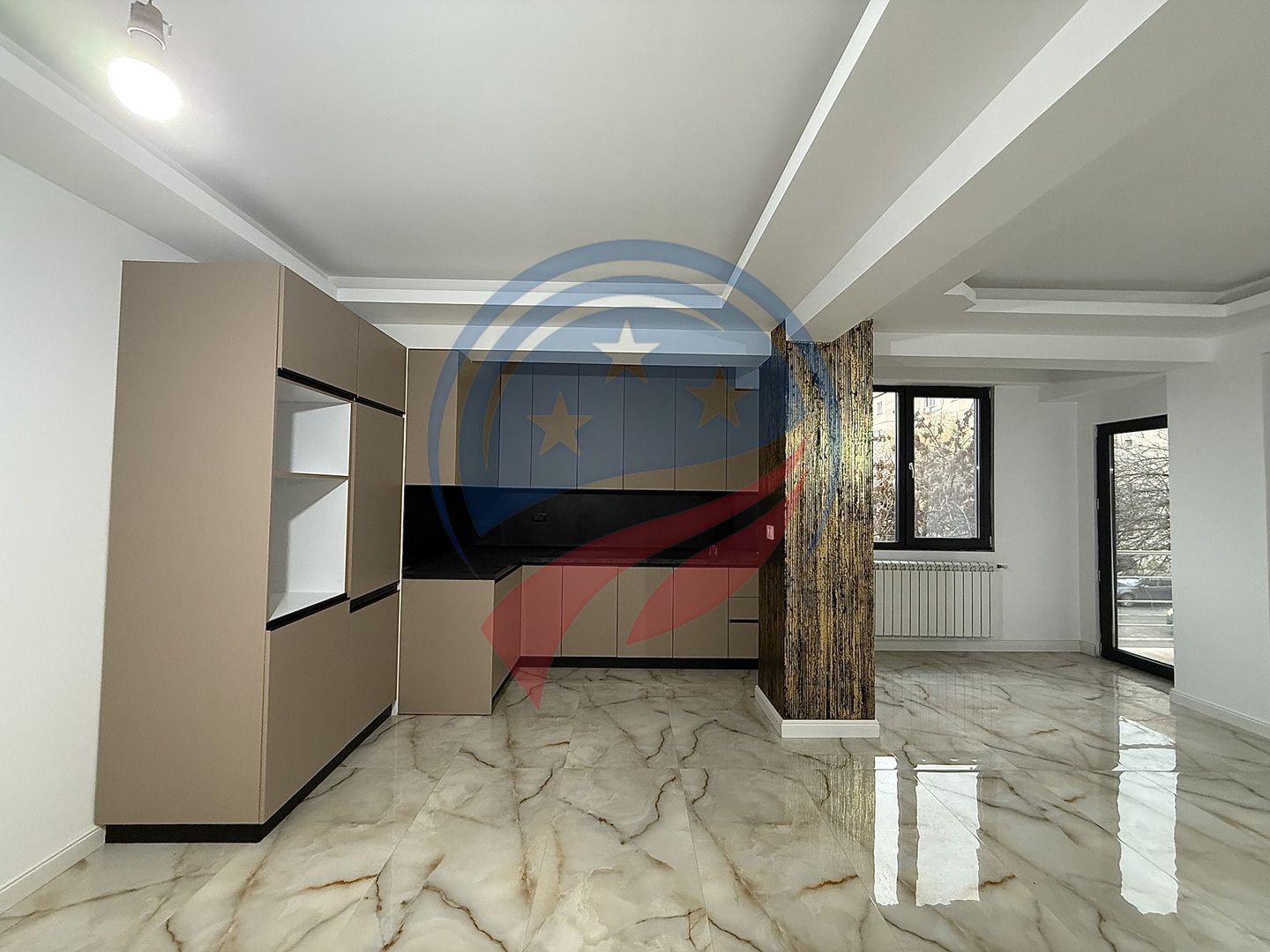 Apartament cu finisaje de lux/1 mai/bloc nou/ Craiova - Poză 1