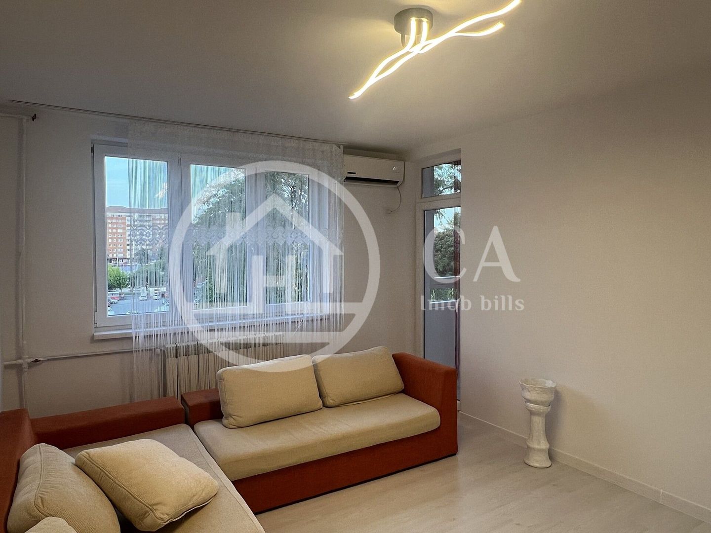 Apartament cu 2 camere de inchiriat in Rogerius Oradea - Poză 6