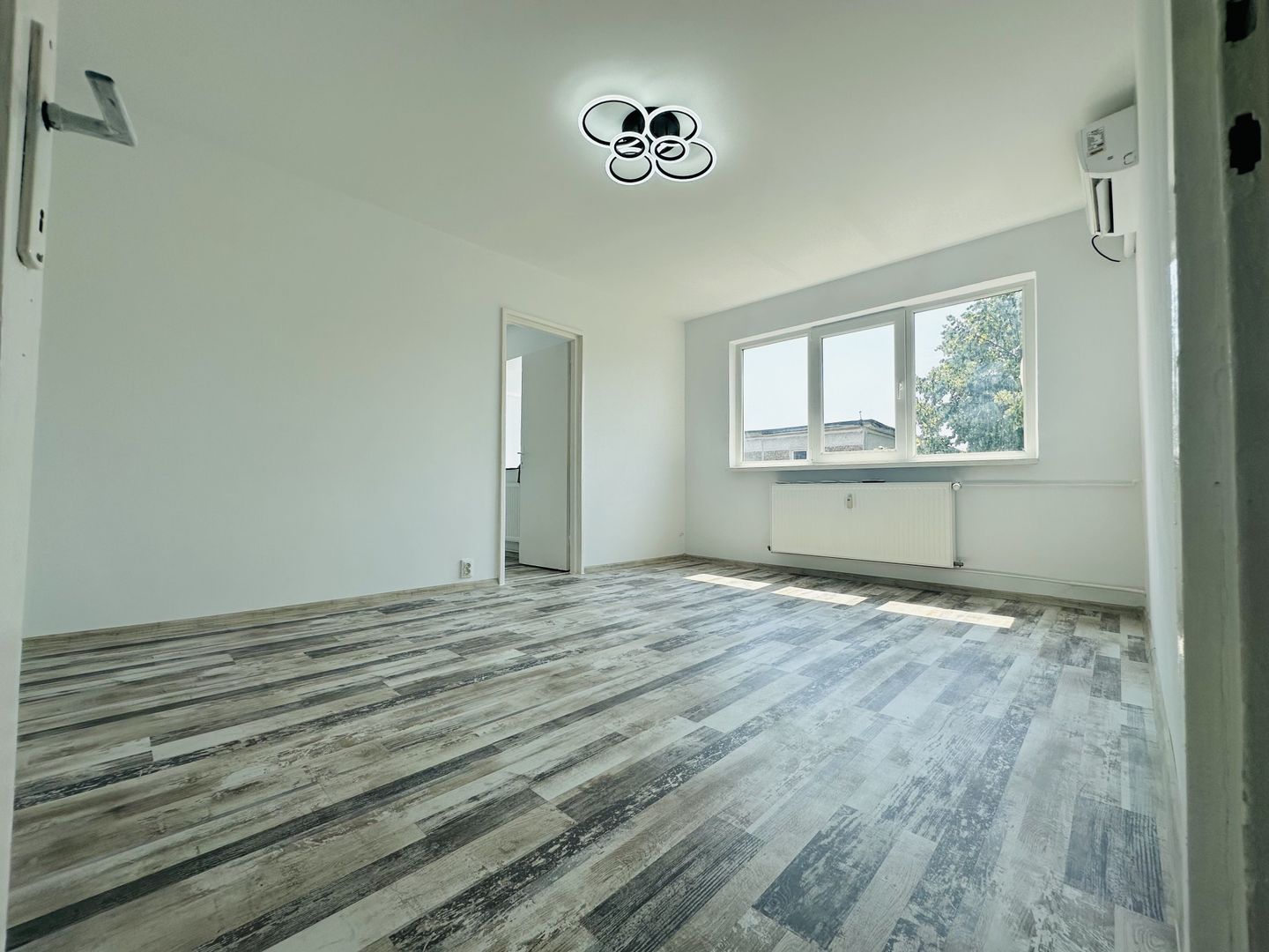 Oferta vanduta - Zona Dacia | 2 camere - 40.3 mp | Recent renovat - Poză 4