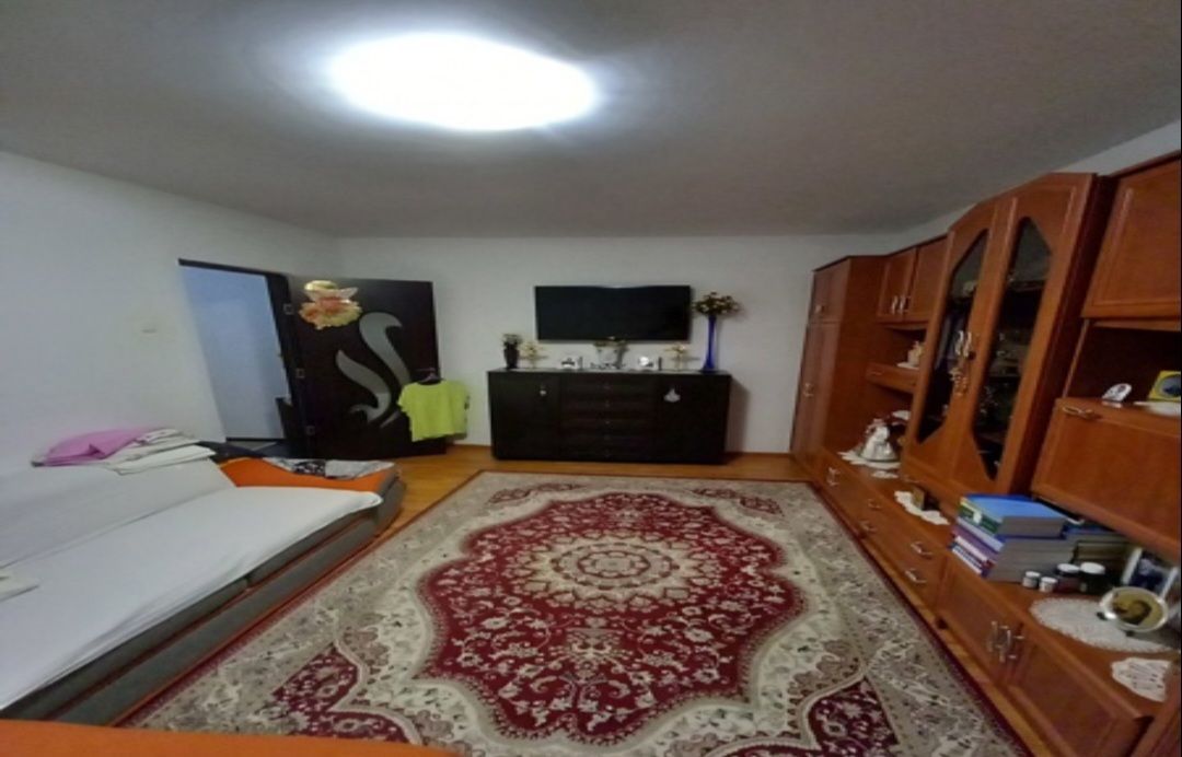 Apartament de vanzare  2 camere decomandat  zona Brancoveanu - Poză 2