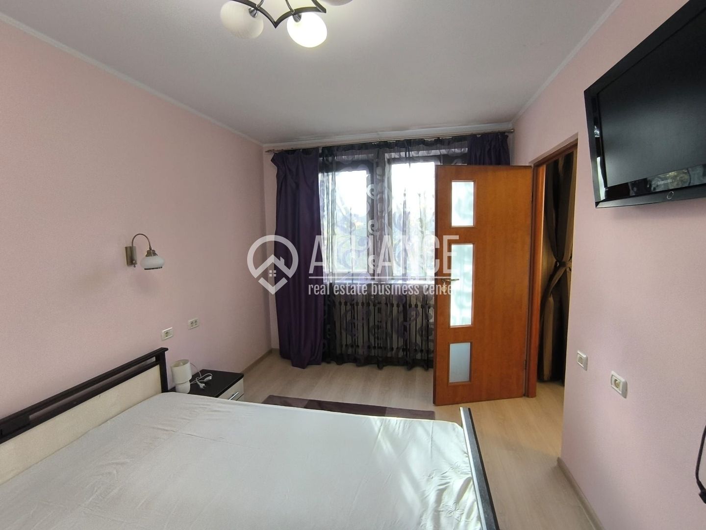 CENTRU COLONADELOR(cod03) - 2 Camere luminoase ! - Poză 6