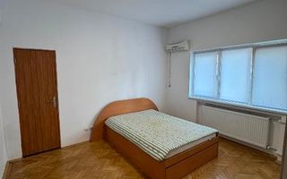 Apartament 3 camere | Bd. Nicolae Bălcescu| Ultracentral | 2 băi - Poză 4