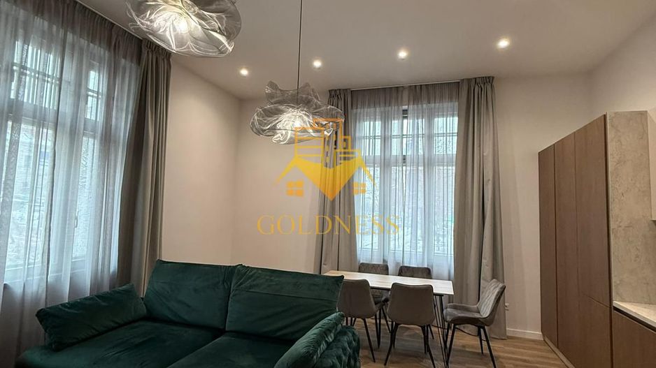 2 camere, Ultracentral, Bvd. Eroilor, Casa de cultura, Parcare - Poză 2