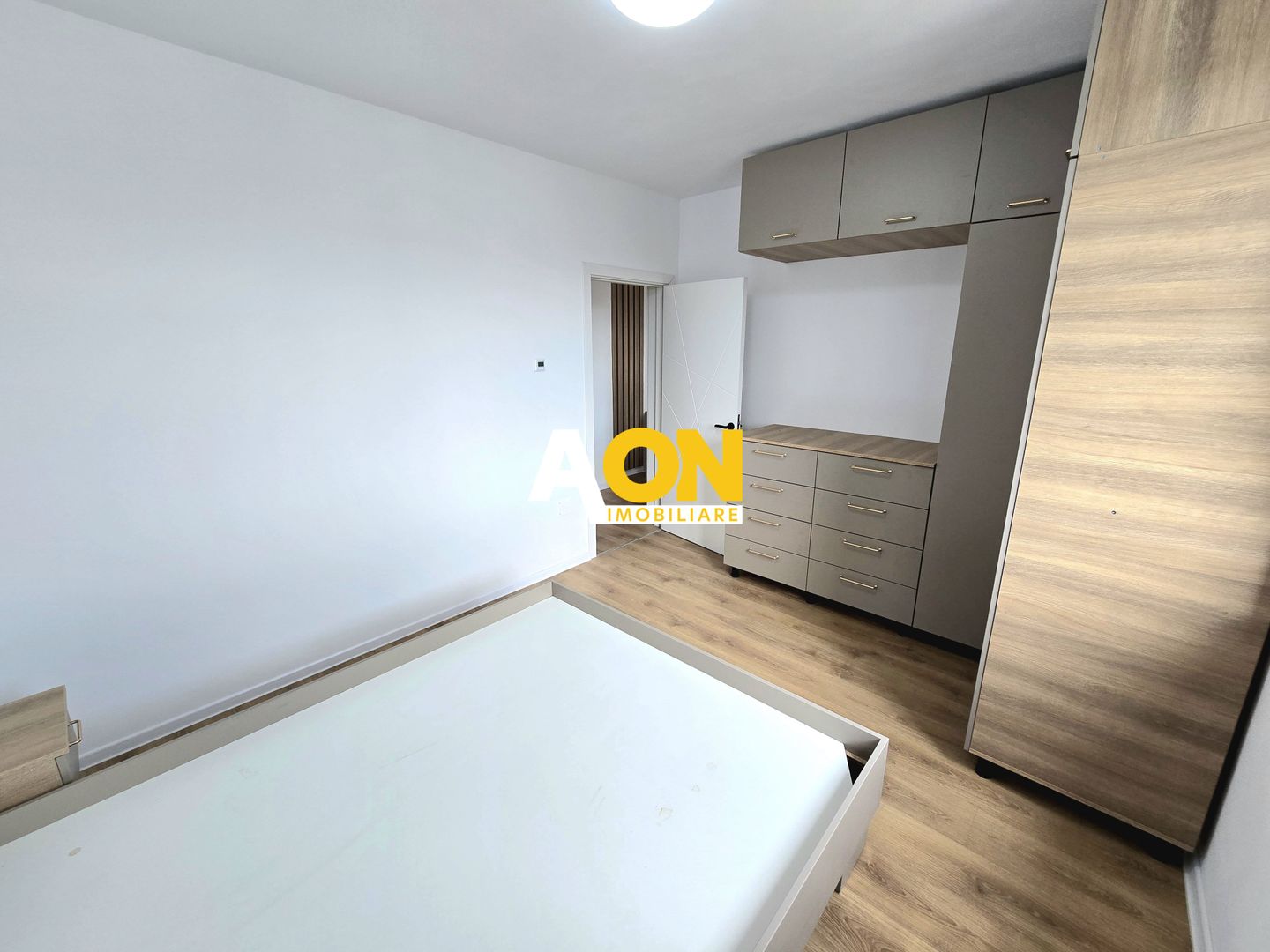 Apartament Modern 2 Camere – Bloc Nou, Loc de Parcare Inclus, Ampoi 3 - Poză 5