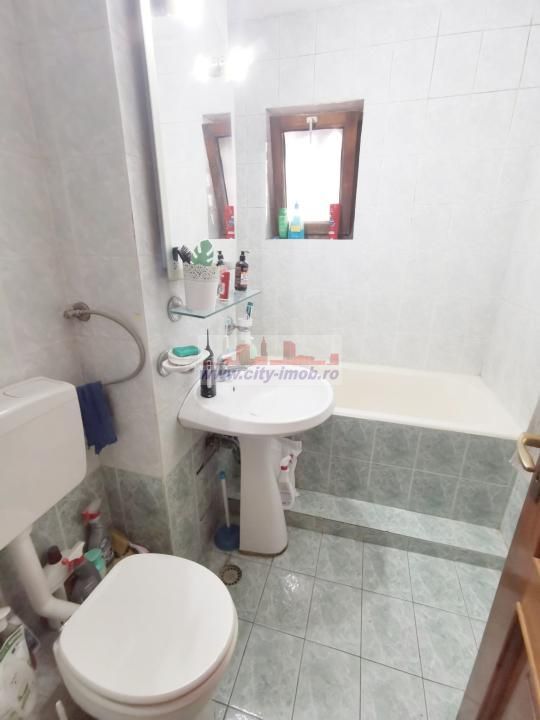 Vanzare Apartament 3 Camere Titulescu Primaria sector 1 - Poză 20