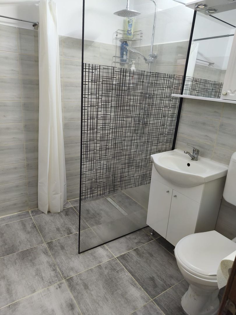 Apartament Piata Muncii /  Calea Clarasilor - Poză 1