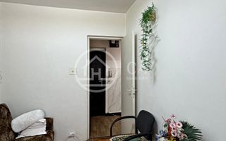 Apartament cu 3 camere de vanzare Str. Seleusului Zona Velenta,Oradea - Poză 5