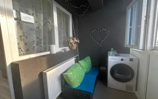 Apartament decomandat cu 2 camere - metrou Aparatorii Patriei - Poză 13