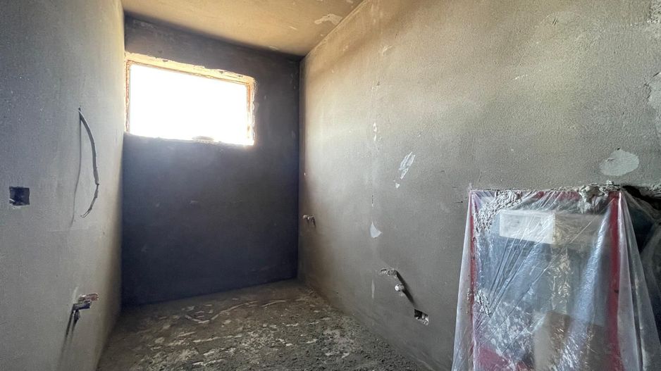 Apartament 3 camere - semidecomandat - 1450€/mp - Poză 6