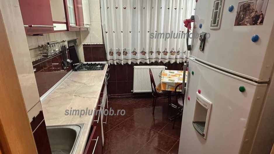Decomandat 4 Camere Sector 3 Etaj Intermediar - Poză 8