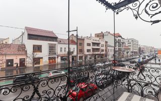 Apartament deosebit cu 4 camere in centrul orasului Cluj Napoca - Poză 18
