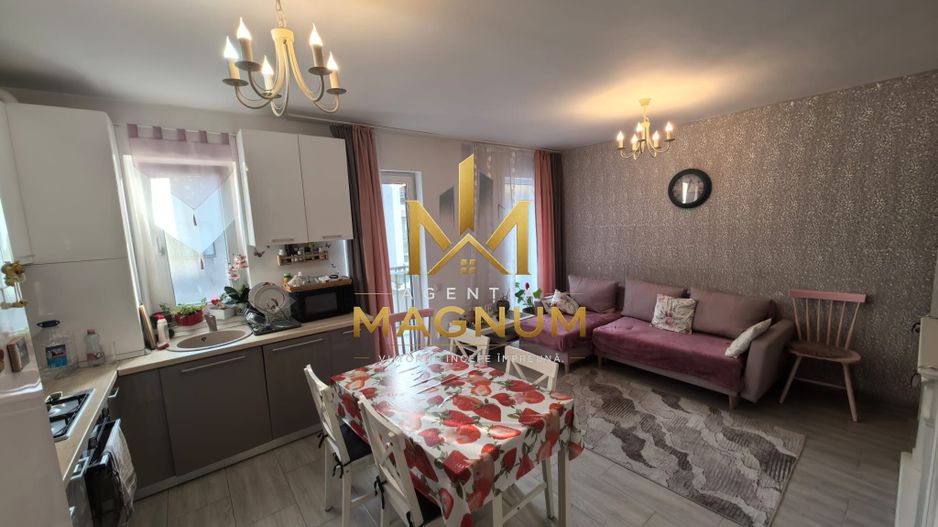 COMISION 0% Apartament cu 3 camere, intrare privată + loc de parcare - Poză 1
