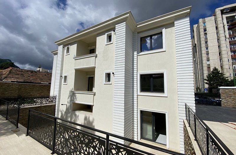 Casă de vânzare | Ultra-centrală | 660 mp utili | 7 unități locative - Poză 1