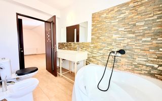 Duplex luminos si spațios, cu garaj, in zona Mehala - Ronat - Poză 12