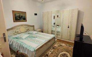 DE VANZARE CASA 5CAMERE ZONA CENTRALA TALMACIU - Poză 3