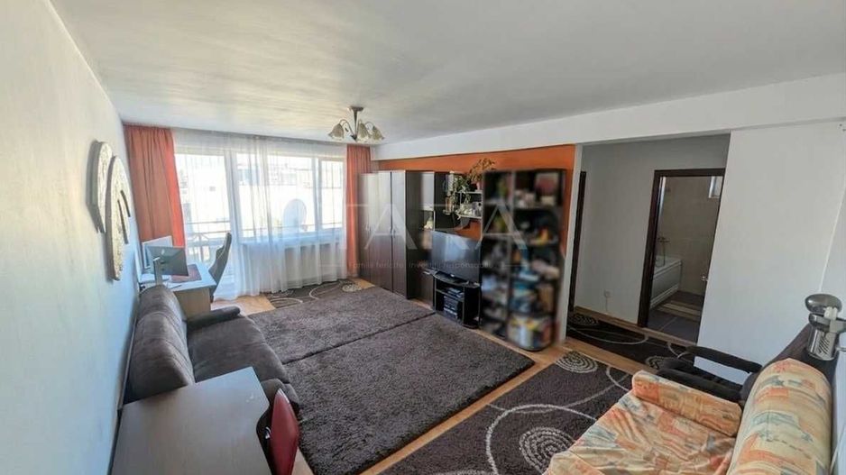 Apartament spațios cu o cameră, etaj intermediar, garaj opțional. - Poză 3