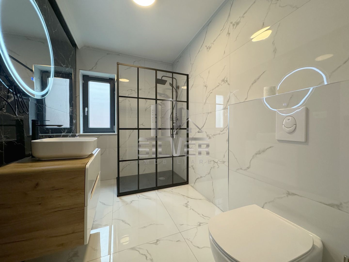 Casa moderna cu teren de 280 mp  la 5 minute de Vivo! - Poză 11