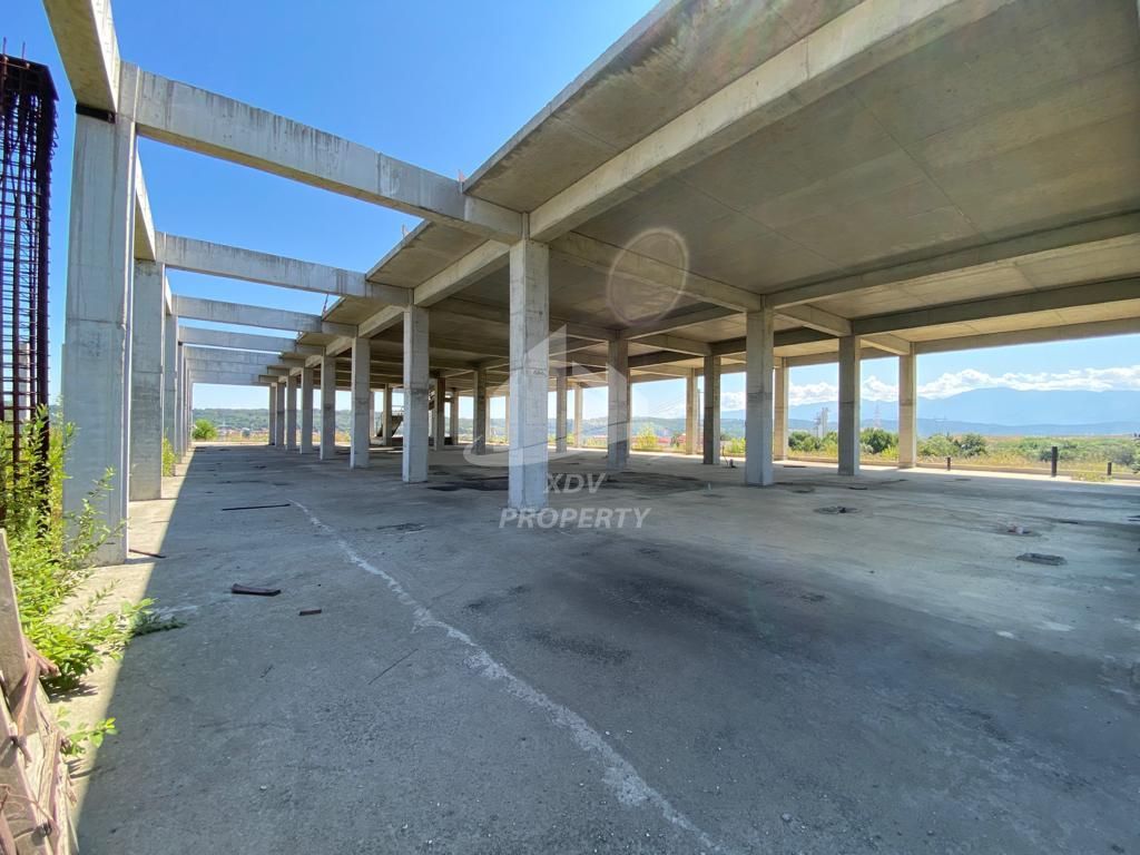 Constructie 3707 mp + Teren intravilan 8828 mp Sibiu /Selimbar - Poză 9