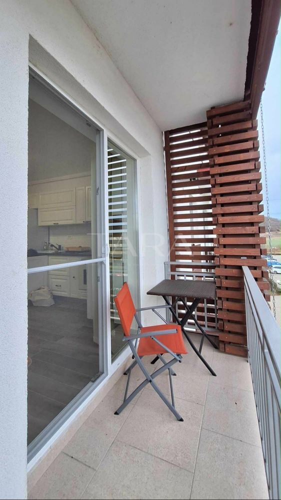 Garsonieră modernă cu parcare privată, în Apahida. - Poză 8