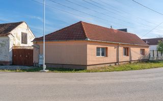 Casă individuală de renovare în Bod, Brașov - Poză 17