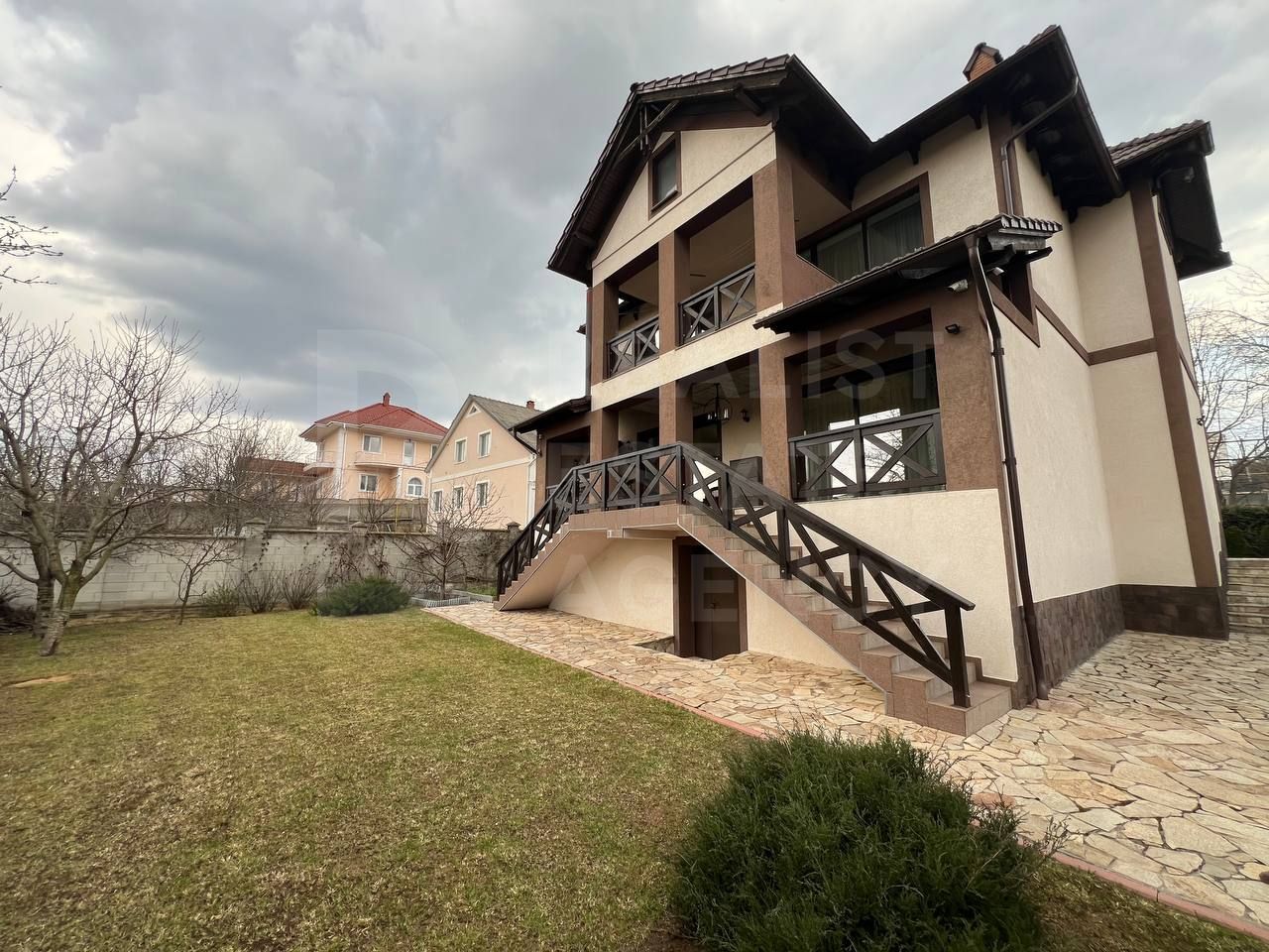 Vânzare, casă, 3 nivele, Tohatin, Chișinău - Poză 3