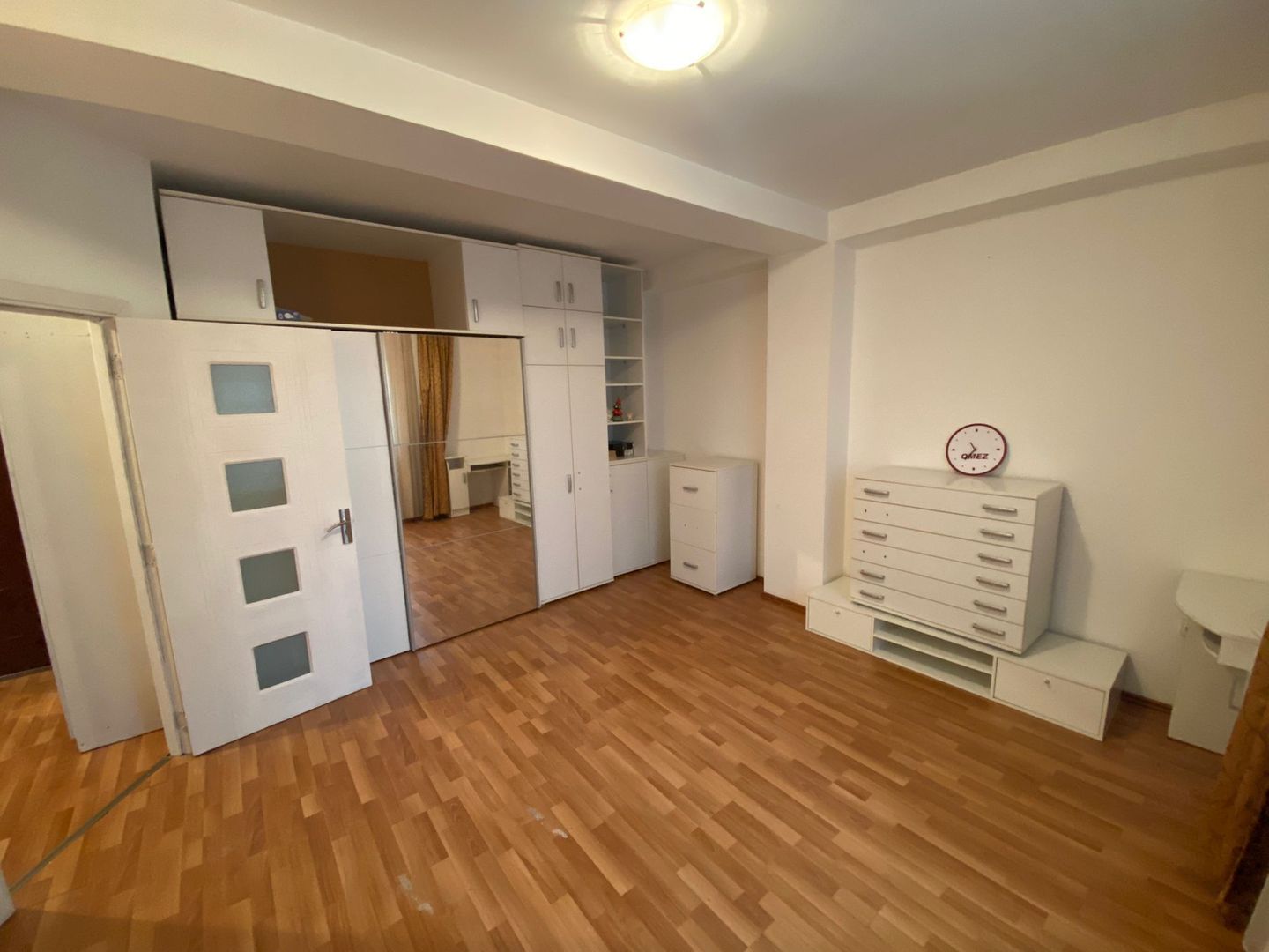 Apartament cu 2 camere semidecomandat | 45 mp | Iris - Poză 1